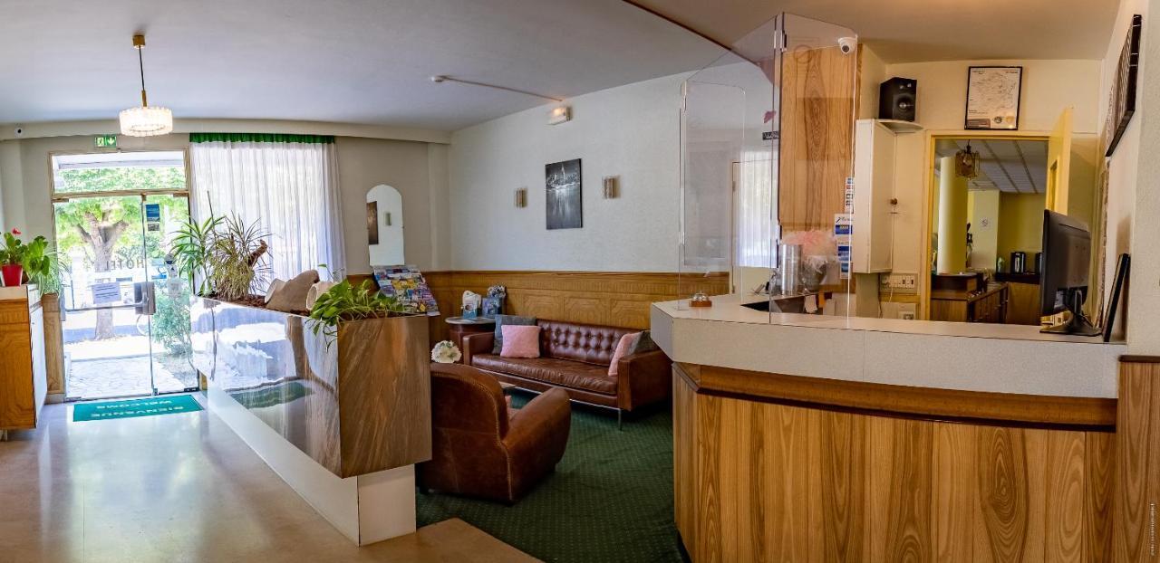 Hotel Christina Châteauroux Εξωτερικό φωτογραφία