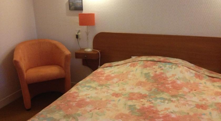 Hotel Christina Châteauroux Δωμάτιο φωτογραφία